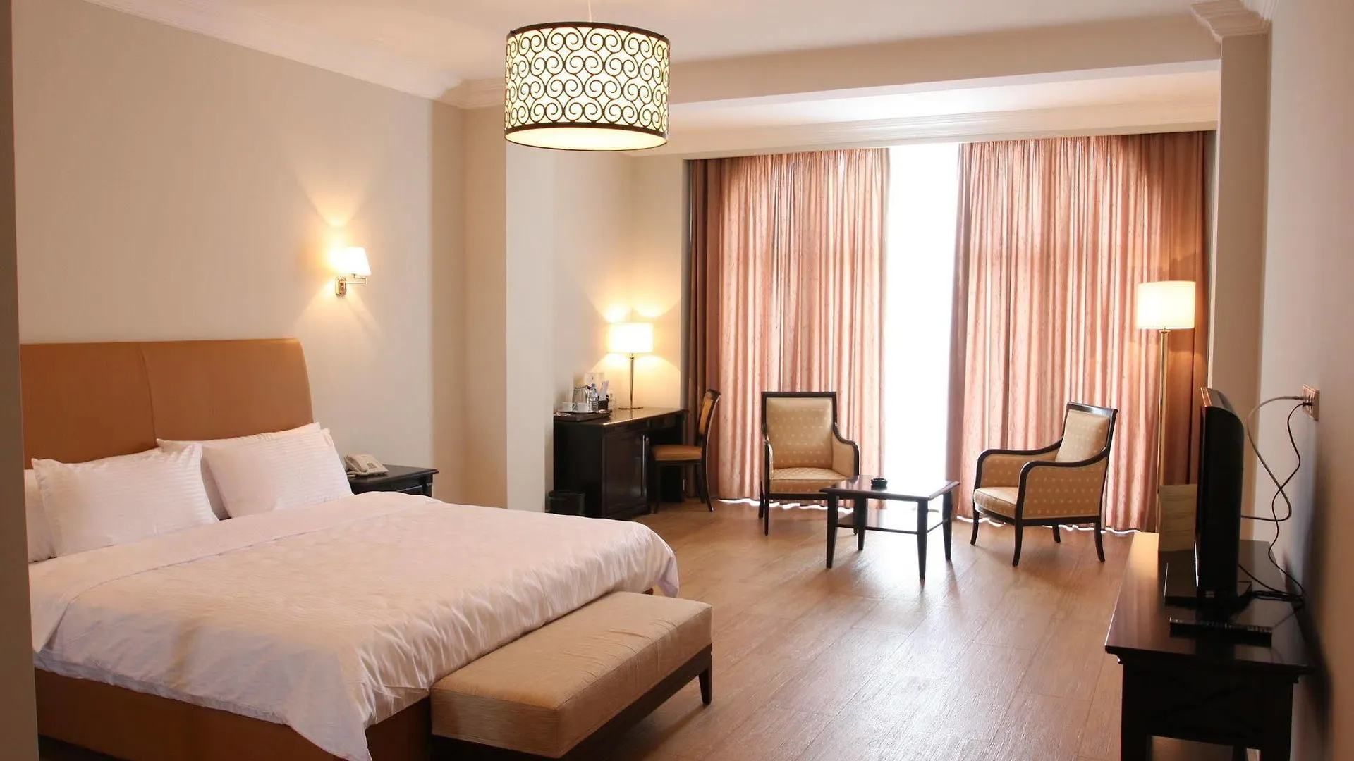 Hotel & Casino President Batoumi